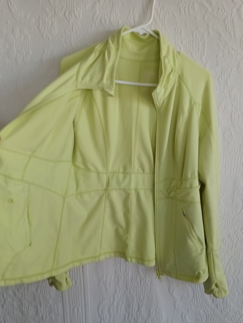 Zella Lime Green Workout Jacket Stretchy Neon Activewear Hiking Ruched Gorpcore - Picture 8 of 10